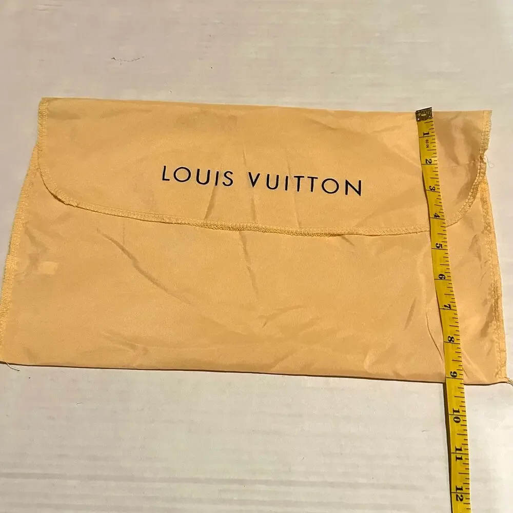 Louis Vuitton authentic louis
